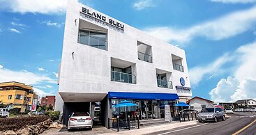 Blanc Bleu Pension