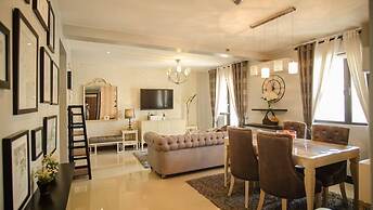 Sarasota Residential Resort, Newport City