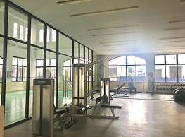 Sarasota Residential Resort, Newport City