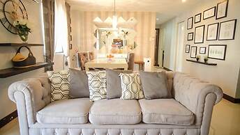 Sarasota Residential Resort, Newport City