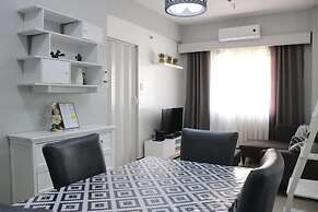 Sarasota Residential Resort, Newport City