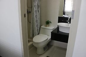 Sarasota Residential Resort, Newport City