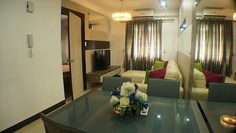 Sarasota Residential Resort, Newport City