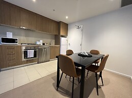 Tasha's Apartments on Morphett