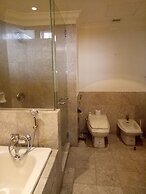 Real Point Suites at Times Square