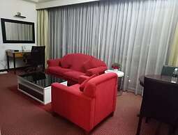 Real Point Suites at Times Square