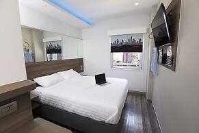 Red Planet Manila Binondo