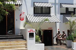 Dave Gordon - Son of a Brown