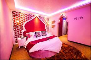 Brightman Theme Hotel