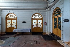 Hotel Balwas International