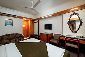 Hotel Balwas International