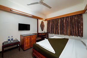 Hotel Balwas International