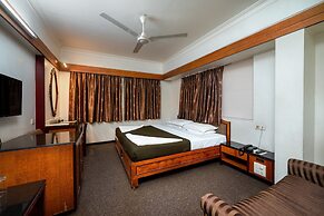 Hotel Balwas International