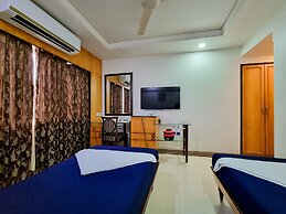 Hotel Balwas International