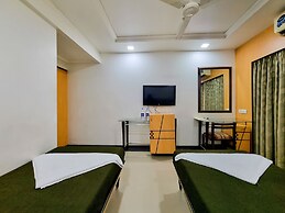 Hotel Balwas International