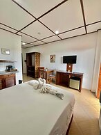 SUNVILLE HOTEL