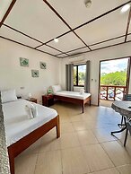 SUNVILLE HOTEL