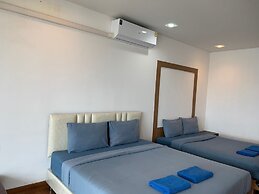 Banchaitalay Room