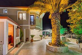 Cunda Ozerbey Konagi - Adults Only