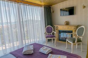 Cunda Ozerbey Konagi - Adults Only