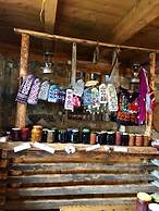 Demircioglu Pokut Dag Evi