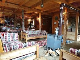 Demircioglu Pokut Dag Evi