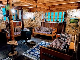 Demircioglu Pokut Dag Evi