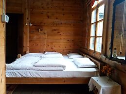 Demircioglu Pokut Dag Evi