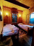 Demircioglu Pokut Dag Evi