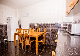 Colebert Avenue Apartment