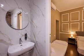Dem Hotel