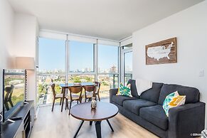 Apartment in River North with Balcony