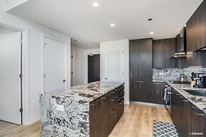 Apartment in River North with Balcony