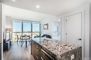 Apartment in River North with Balcony