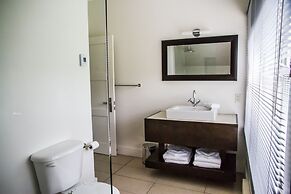 Fraternité-sur-Lac by Location ADP