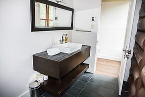 Fraternité-sur-Lac by Location ADP