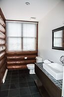 Fraternité-sur-Lac by Location ADP