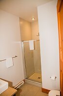 Fraternité-sur-Lac by Location ADP