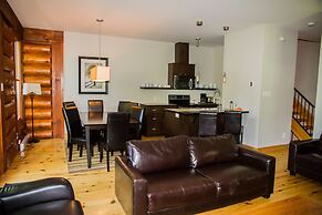 Fraternité-sur-Lac by Location ADP