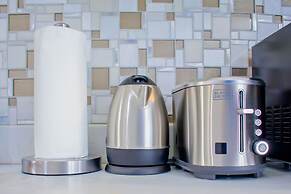 New Kingston Corporate Apts at Donhead