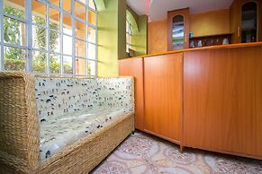 Three Ways Hotel & Restaurant