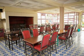 Three Ways Hotel & Restaurant