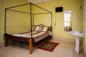 Three Ways Hotel & Restaurant