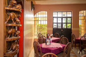 Three Ways Hotel & Restaurant