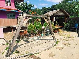 DesaTebrau NewStar Homestay - Wedding Bridal House