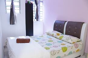 DesaTebrau NewStar Homestay - Wedding Bridal House