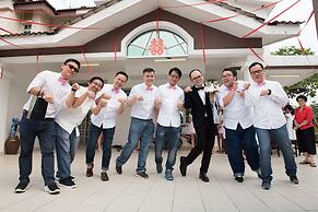 DesaTebrau NewStar Homestay - Wedding Bridal House