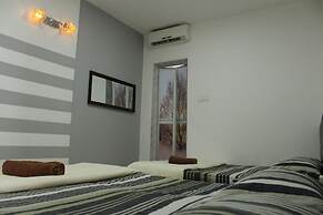 DesaTebrau NewStar Homestay - Wedding Bridal House