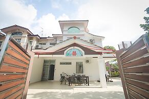DesaTebrau NewStar Homestay - Wedding Bridal House