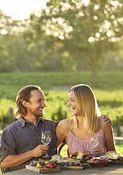 Vineyard Cottage at Upper Reach Winery